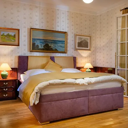 A Restaurace U Misku 3*