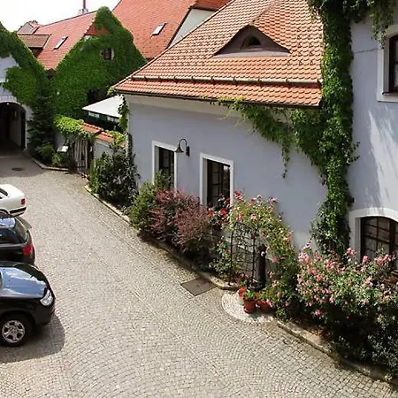 A Restaurace U Misku Guest house